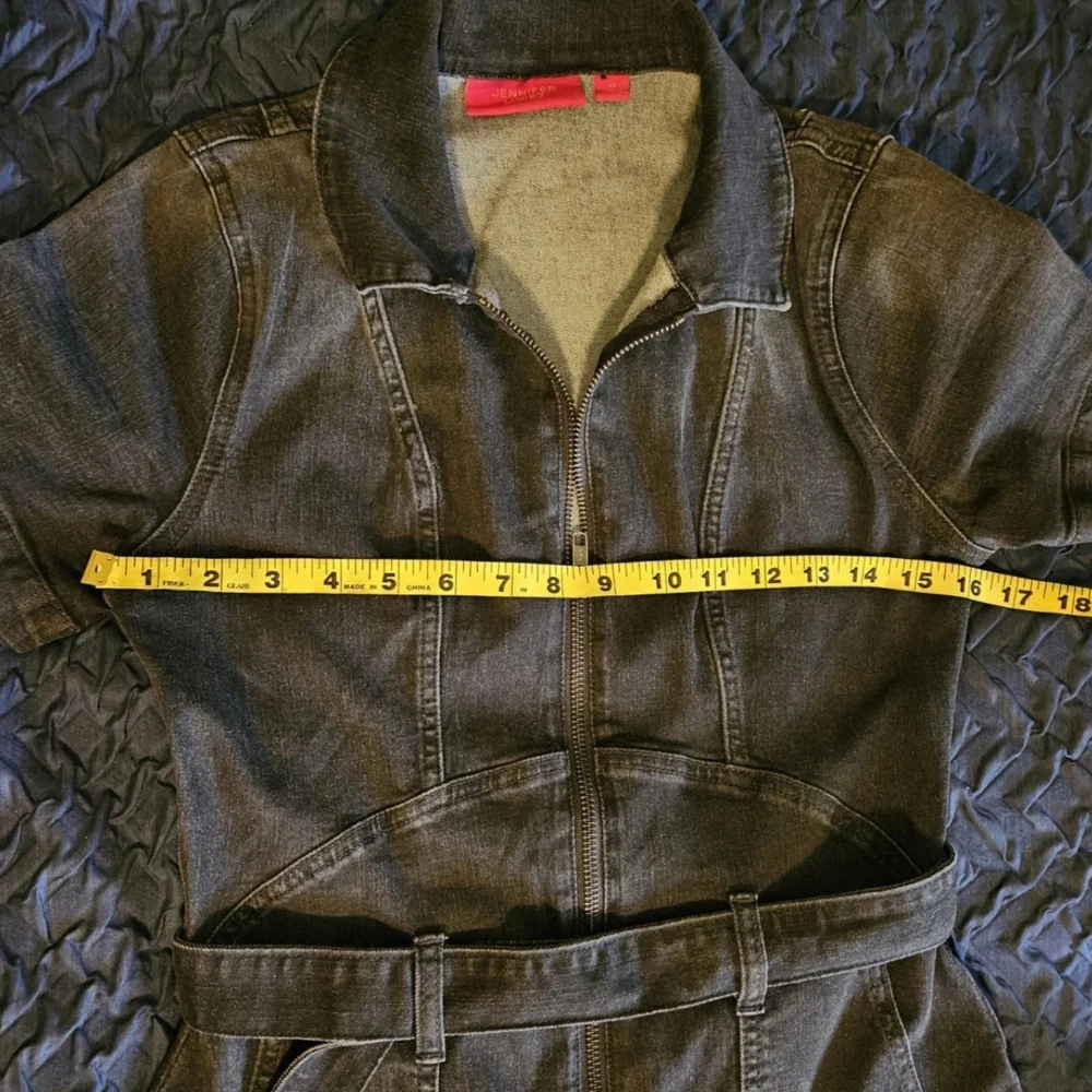 Black Jean Jumpsuit-NWOT-Size Medium - Picture 9 of 16